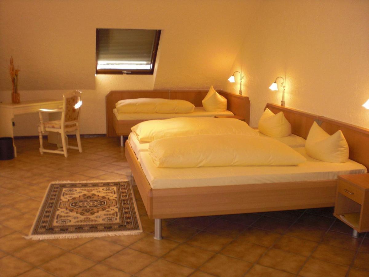 Hotel-Restaurant Schieble Kenzingen Room photo